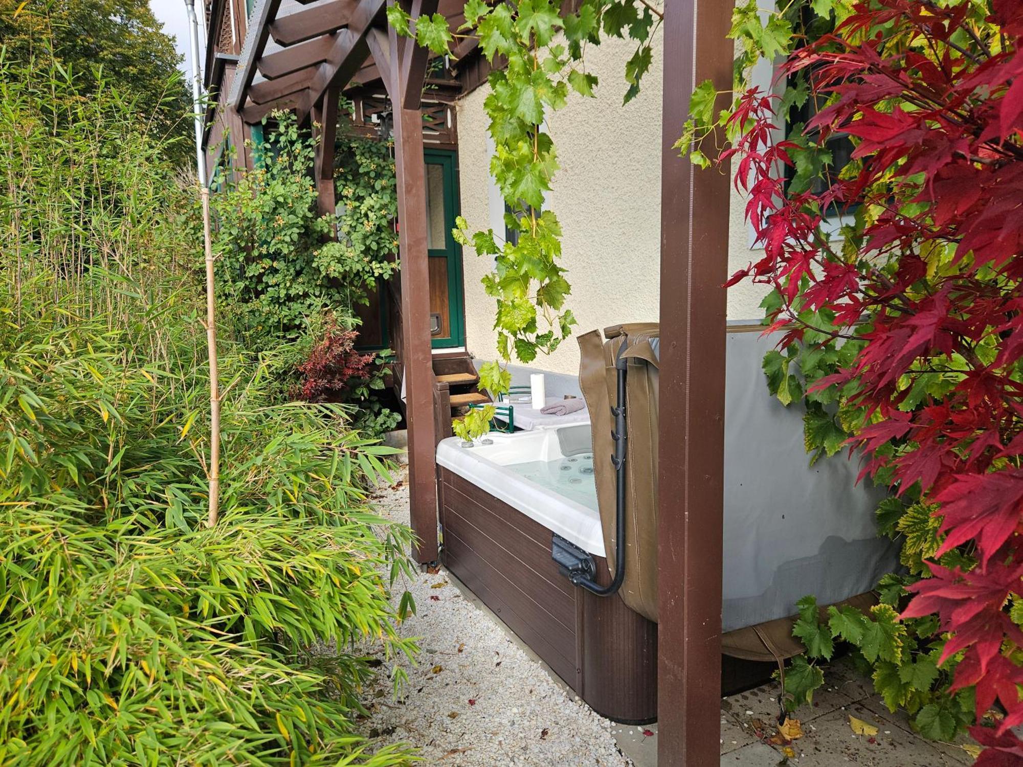 Premium Apartment Mit Privatem Whirlpool, Sauna, Garten Sankt Martin am Grimming Buitenkant foto