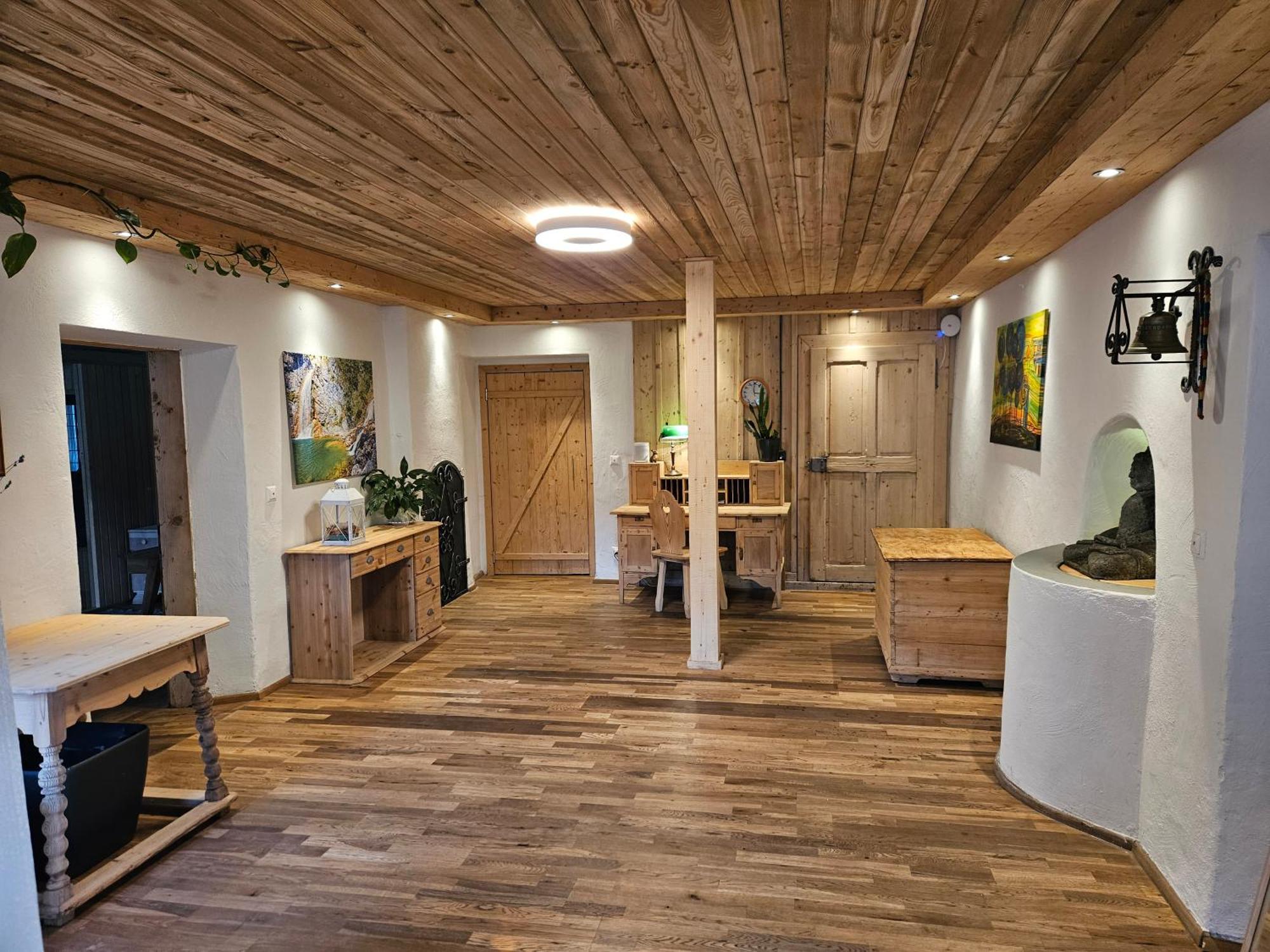 Premium Apartment Mit Privatem Whirlpool, Sauna, Garten Sankt Martin am Grimming Buitenkant foto